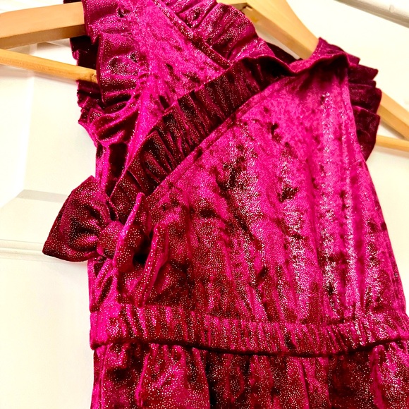 The most adorable romper! Genuine Kids - Picture 3 of 4